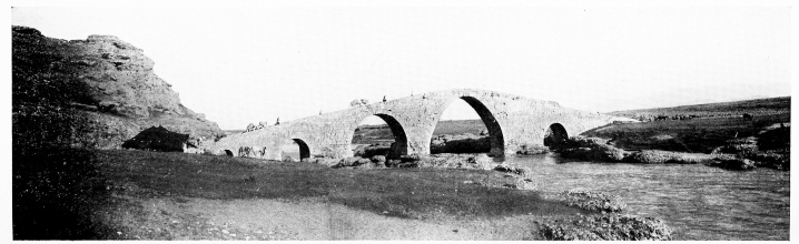 Fig. 181.—BRIDGE OVER THE KHÂBÛR.