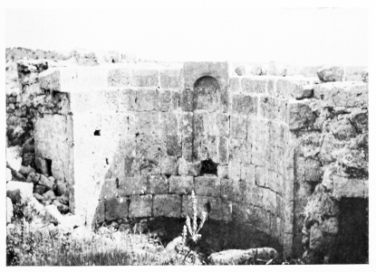 Fig. 193.—ḲAL’AT ḤÂTIM ṬÂI, CHAPEL.